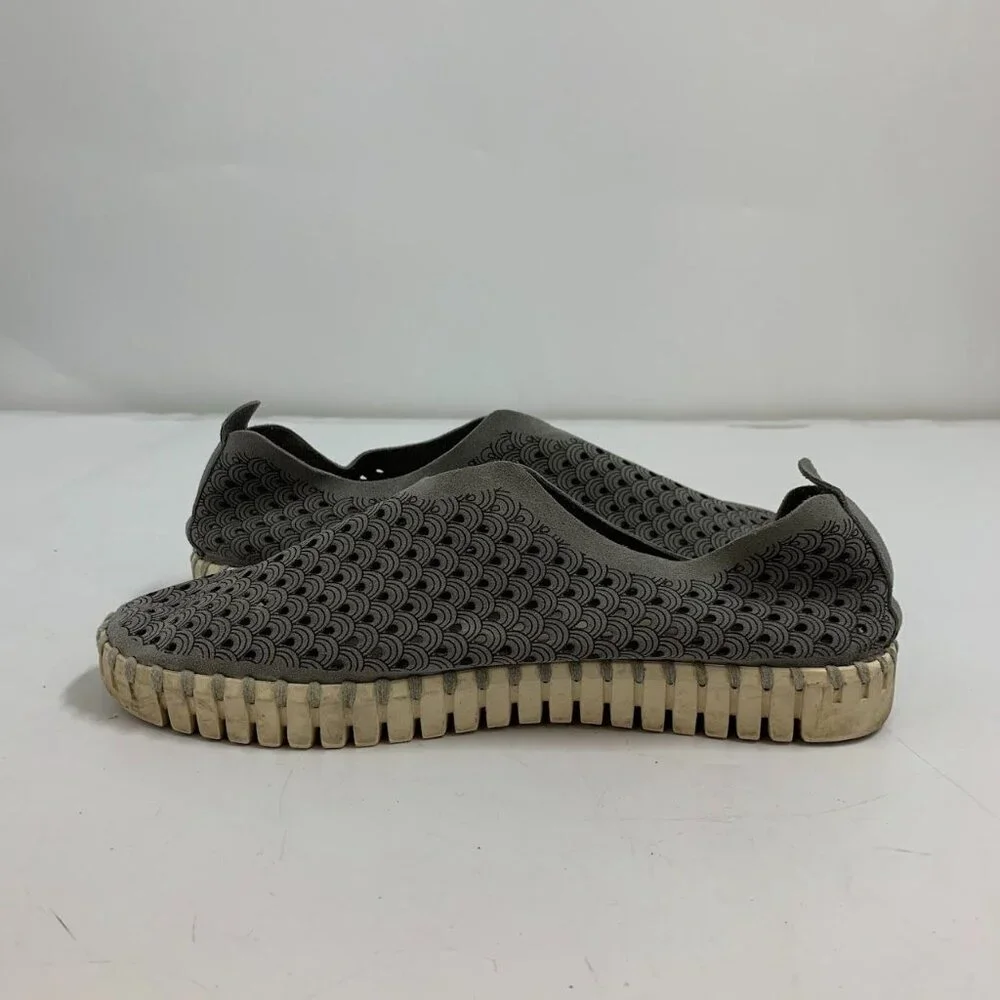 Ilse Jacobsen Women's‎ Hornbaek Tulip Laser Cut Slip On Flats SIze 10/41